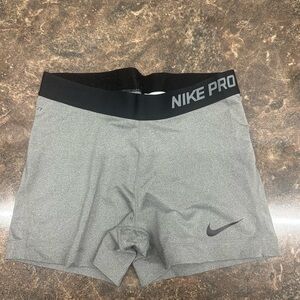 Nike Pro Women's Black and Gray Spandex Shorts